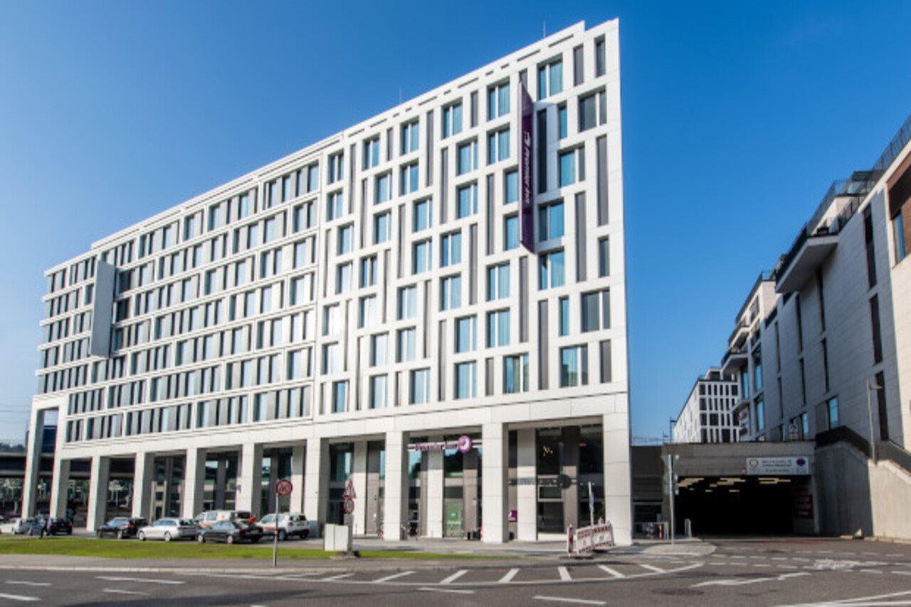 Premier Inn Stuttgart City Centre Exterior foto